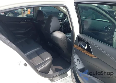 2018 Nissan Maxima 3.5 Platinum from USA, damaged, VIN 1N4AA6AP2JC362093